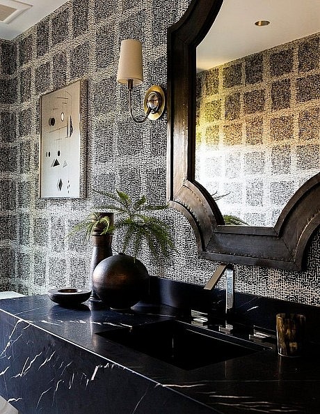 Manhattan Beach House by DISC Interiors