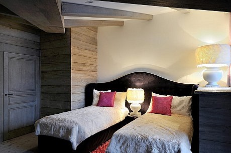 Penthouse in Val-d'Isère by Jorge Grasso