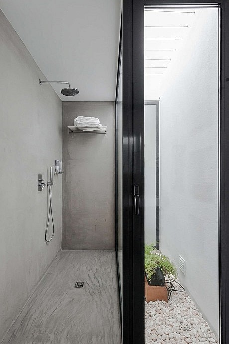 Pé no Monte by [i]da Arquitectos