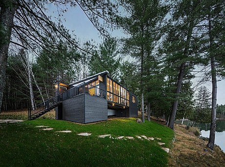 La Peche Cottage by Kariouk & Associates