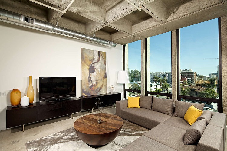 Loft in San Diego by Hawkins + Hawkins Architects