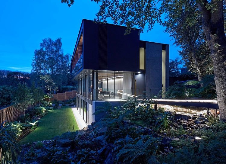 Fitzroy Park House by Stanton Williams