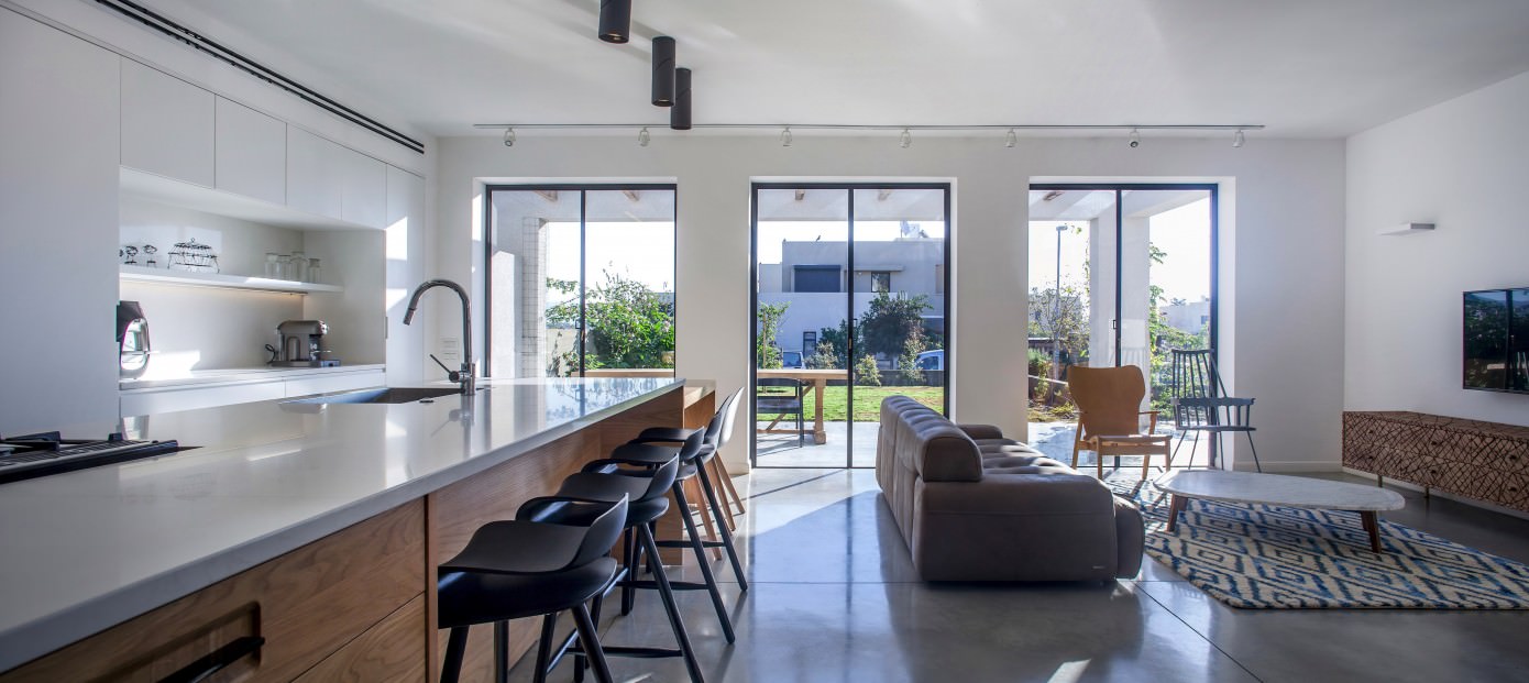 Kibbutz House by Henkin Shavit Architecture & Design