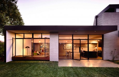 Elwood House by Preston Lane