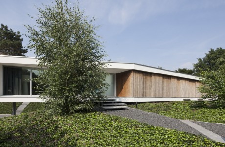 Villa Spee by Lab32 Architecten