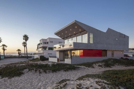 Beach House by Robert Kerr Architecture Design - 1