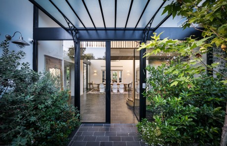 Home in Herzliya Pituach by Witt Architects - 2