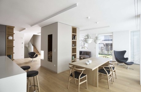 MP Apartment by Burnazzi Feltrin Architetti