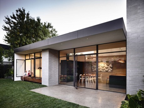 Elwood House by Preston Lane - 1