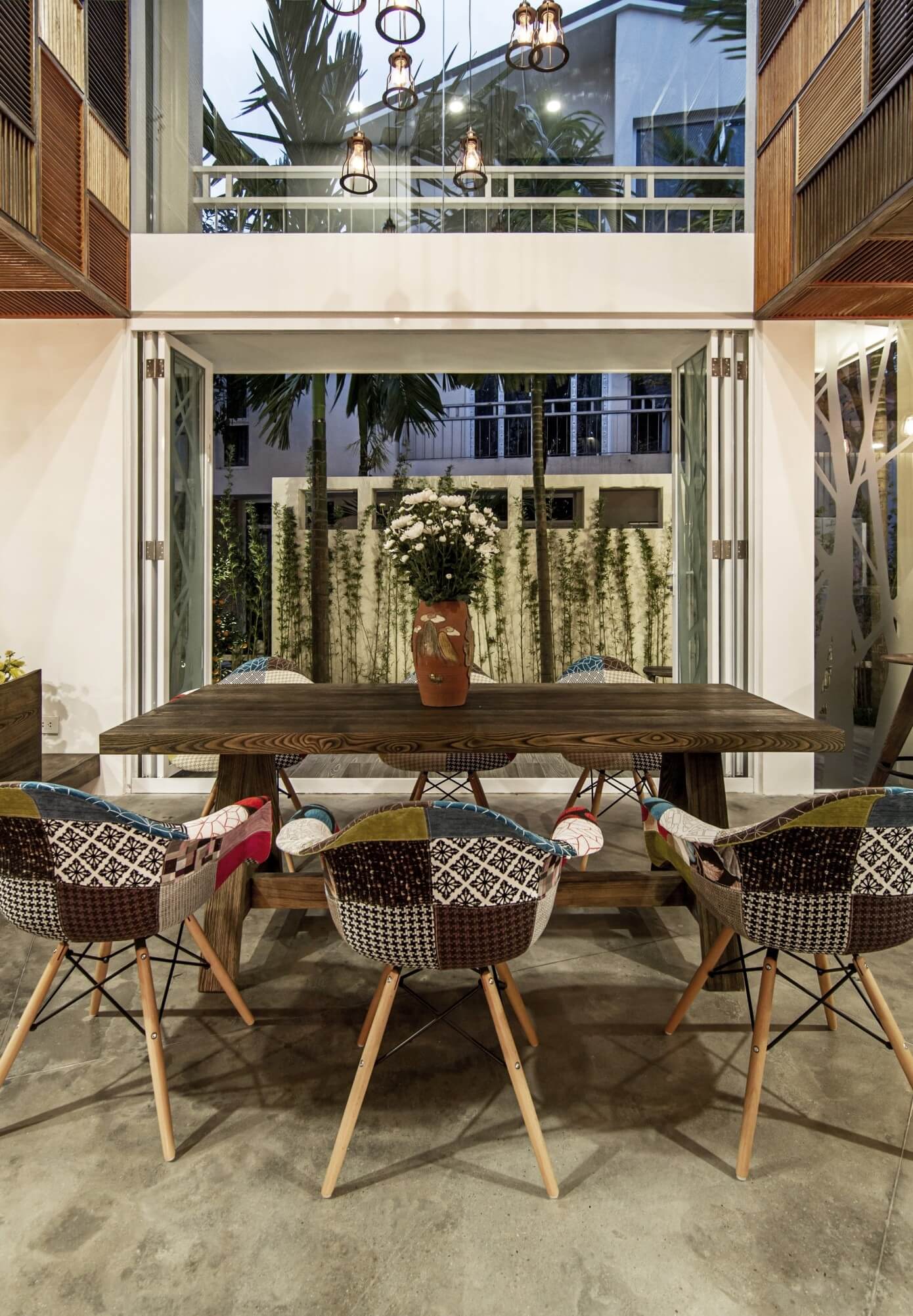 EPV House by AHL Architects & Associates