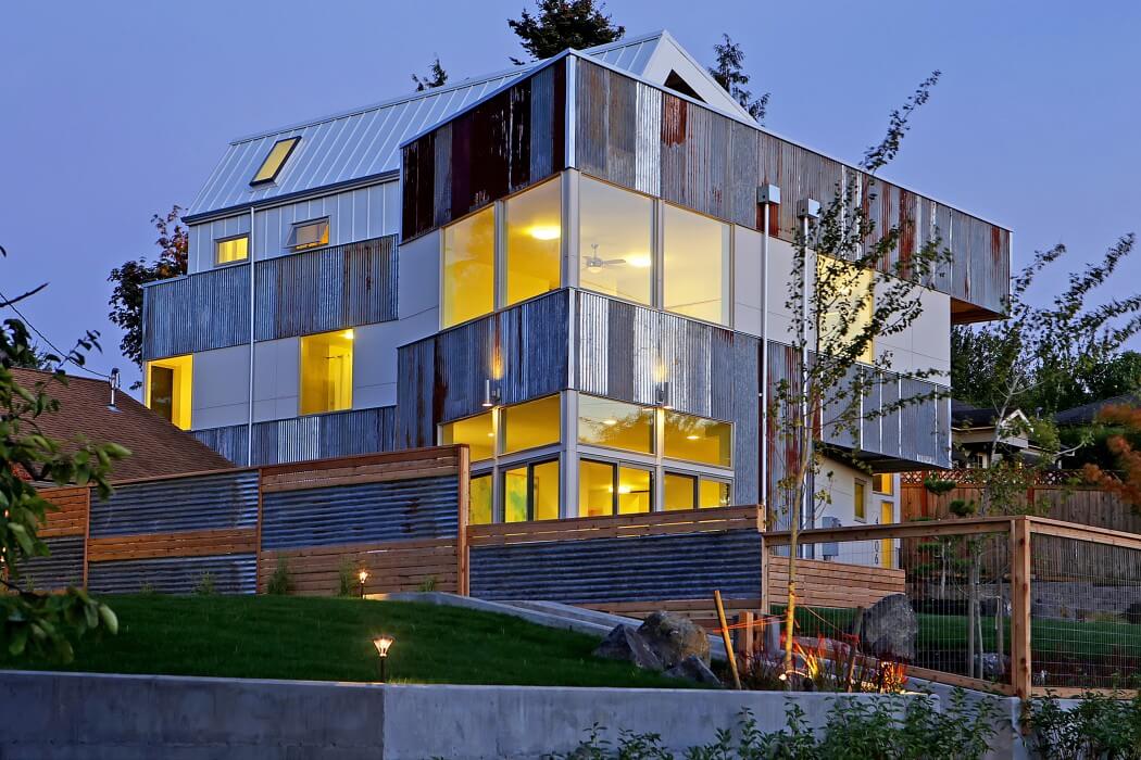 House in Seattle by Julian Weber