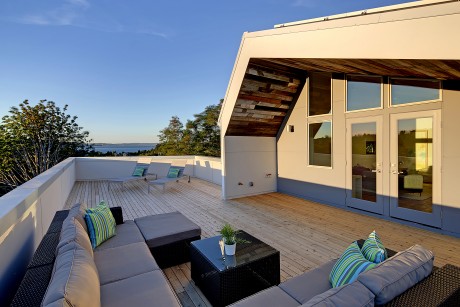 House in Seattle by Julian Weber - 11