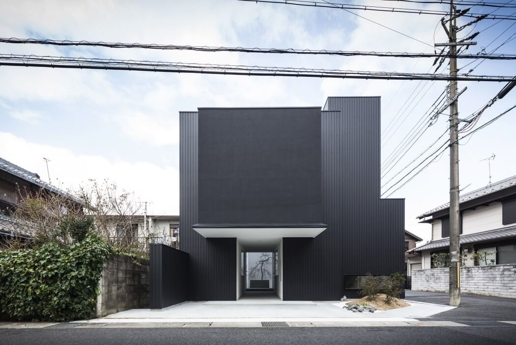 Framing House by Form / Kouichi Kimura Architects - 1