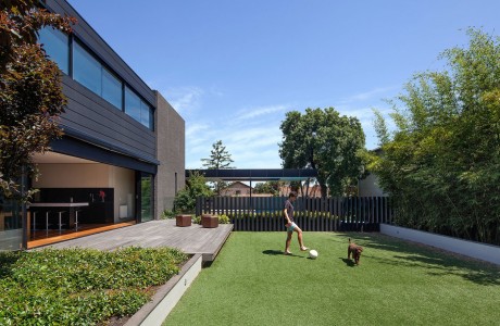 Hawthorn Residence by Pleysier Perkins