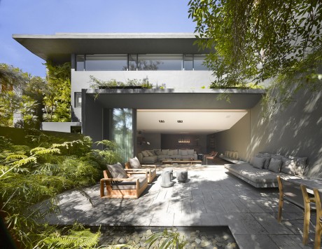 Barrancas House by Ezequiel Farca - 2