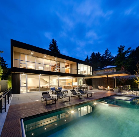 Point Grey Residence by Evoke - 1