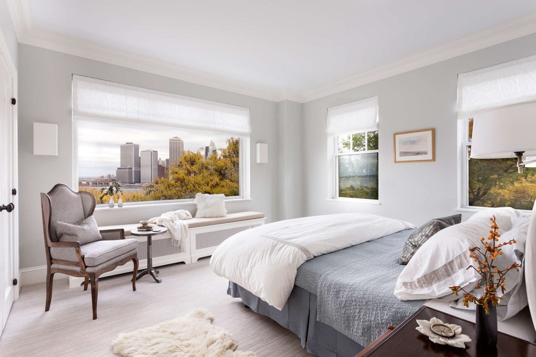 Brooklyn Heights Apartment by Ben Herzog