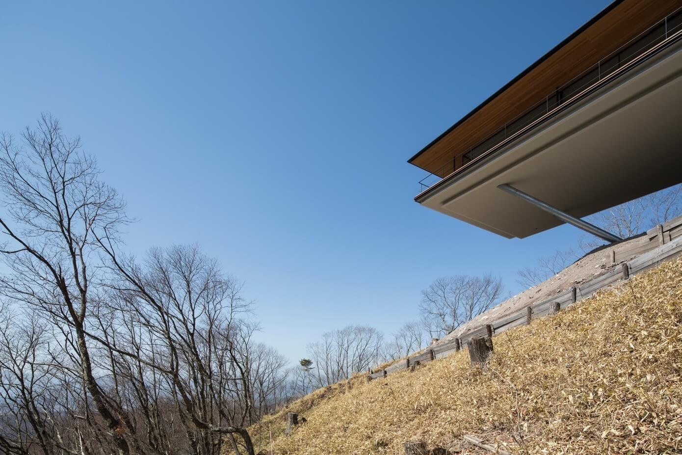 House in Yatsugatake by Kidosaki Architects Studio