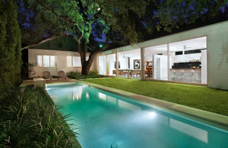 1917 Bungalow by Miró Rivera Architects