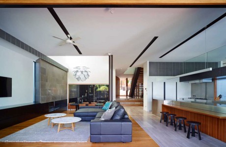 Palissandro by Shaun Lockyer Architects