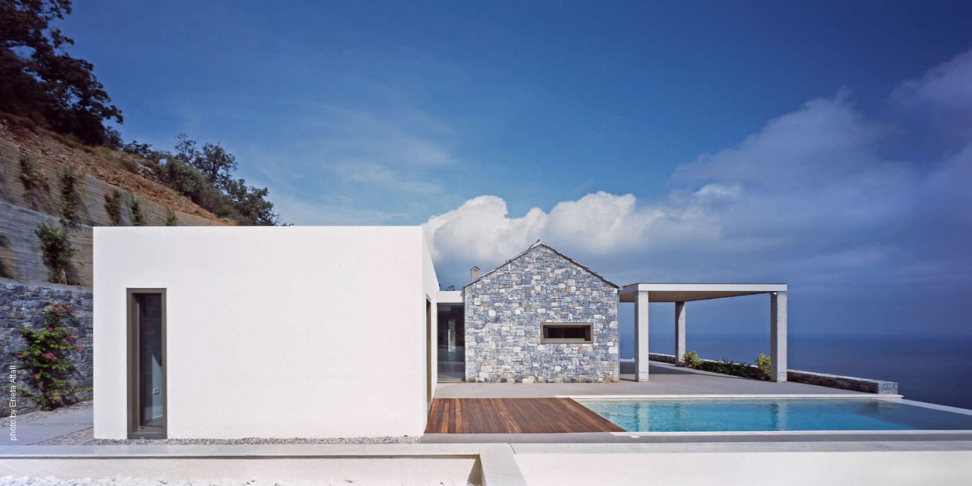 Villa Melana by Studio 2 Pi Architecture