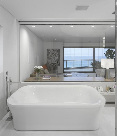 Barra Residence by Studio Arthur Casas - 10