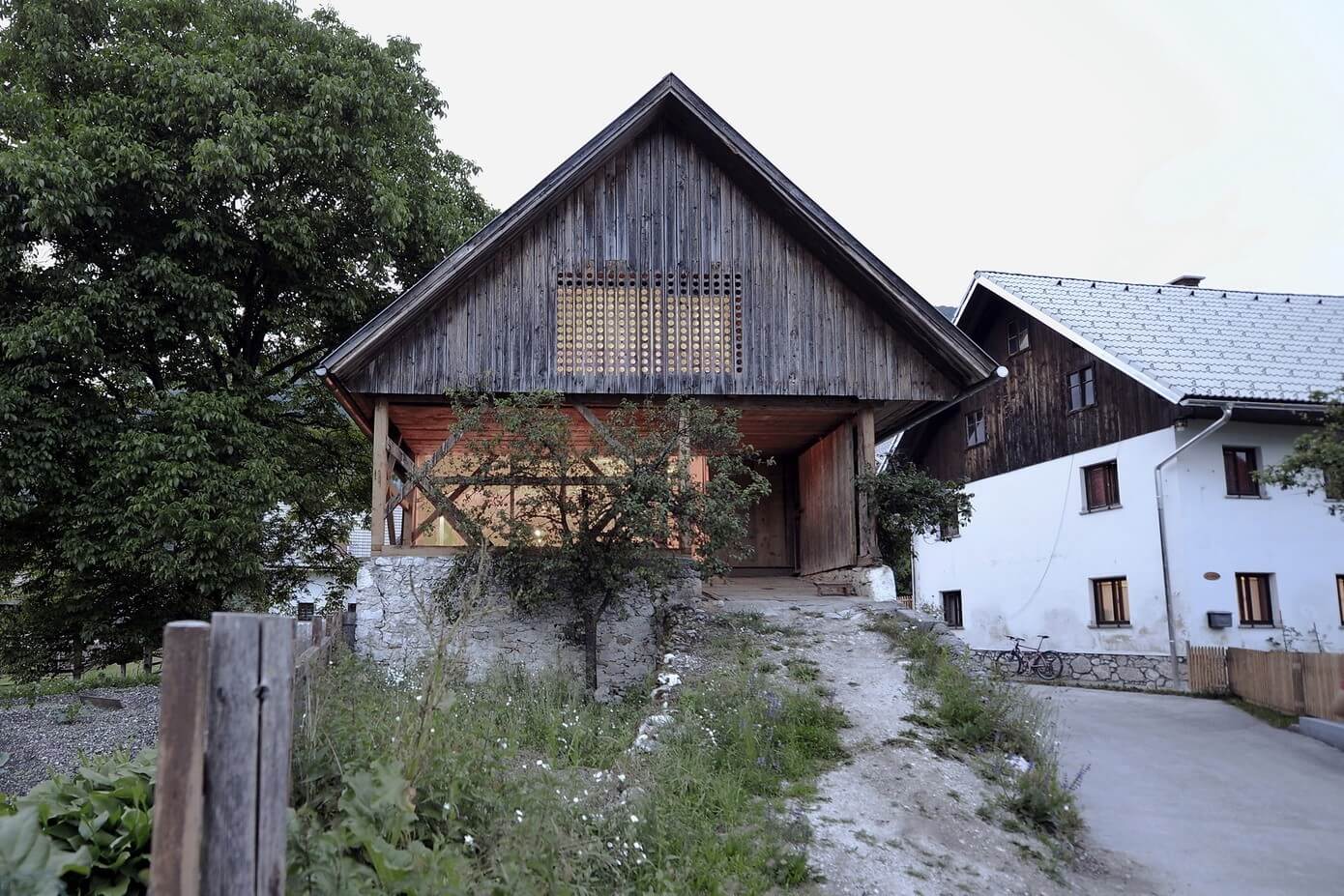 Alpine Barn by Ofis Arhitekti