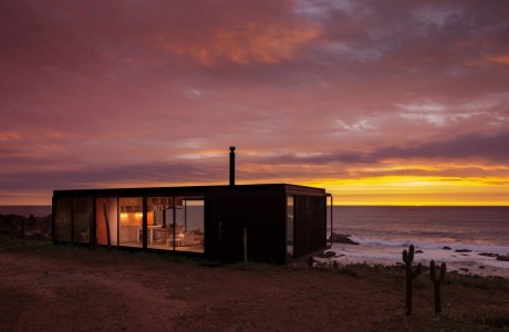 Remote House by Felipe Assadi