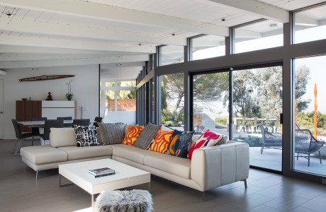 Mid Century Modern House by Klopf Architecture