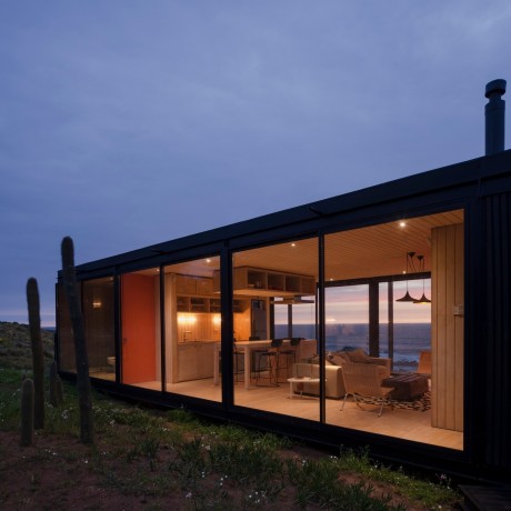 Remote House by Felipe Assadi - 11