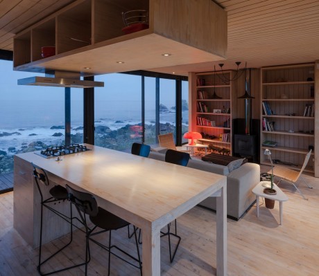 Remote House by Felipe Assadi - 7