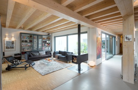 Contemporary Timber House by Stommel Haus UK