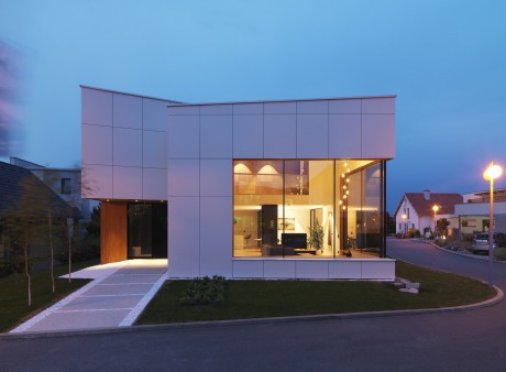 House in Vienna by Sono Arhitekti - 12