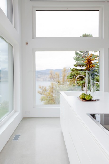 Naramata Bench House by Ritchie Construction - 8