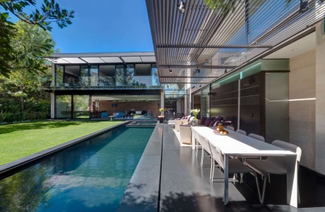 Dalias House by Grupo Arquitectura