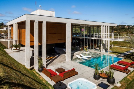 Botucatu House by FGMF Arquitetos - 2