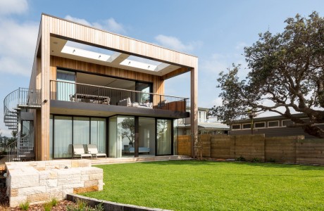 Warriewood House by Ergo Architecture + Interiors