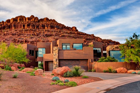 Kachina Cliffs House by McQuay Architects - 1