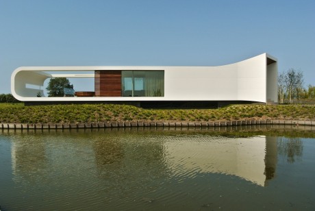 Villa New Water by Waterstudio Nl - 1