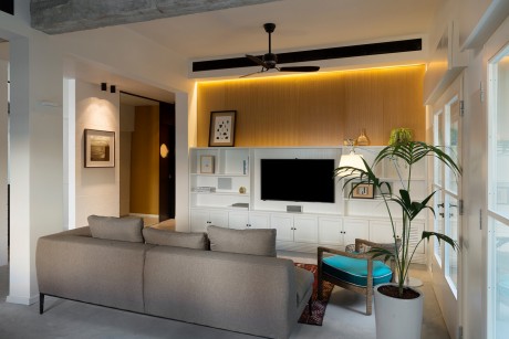 Apartment in Tel Aviv by Raanans Stern’s Studio - 1