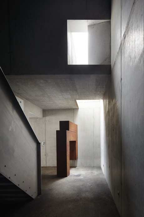 House T by Men Duri Arquint - 12