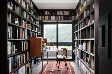 House T by Men Duri Arquint - 7