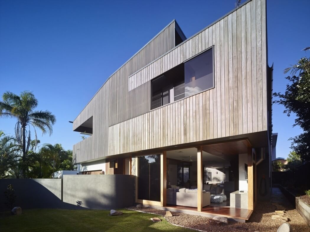 Beach House by Shaun Lockyer Architects - 1