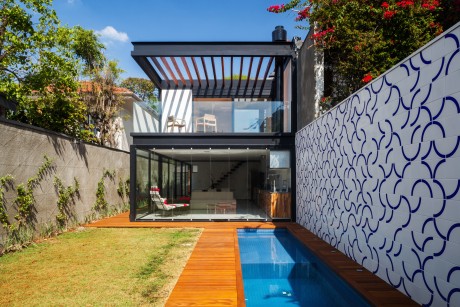 Casa 7×37 by CR2ARCHITECTURE - 1