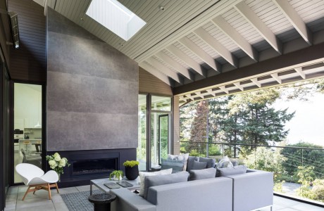 St. Georges by Randy Bens