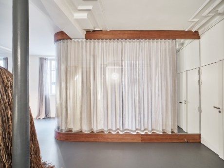 Glass & Walnut Loft by Cut Architectures - 7