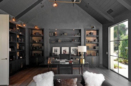 House in Atherton by Meridith Baer Home