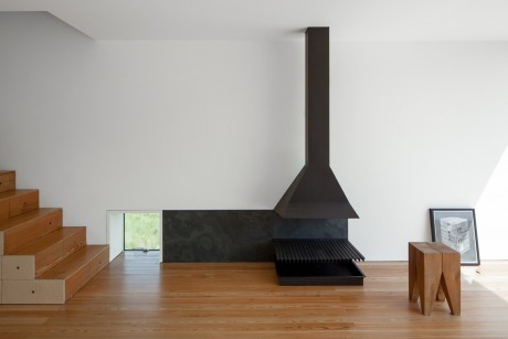 Fonte Boa House by João Mendes Ribeiro - 4