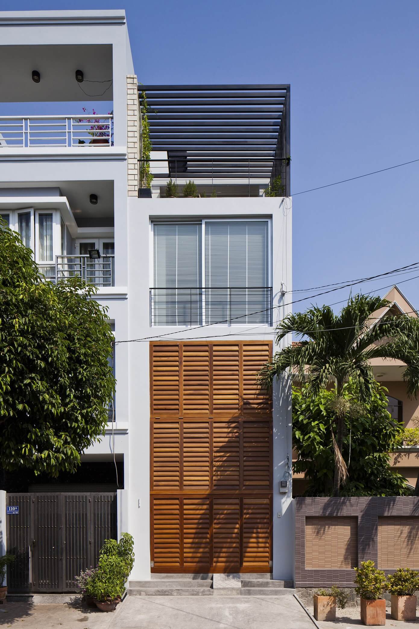 Vietnamese Town House by MM ++ Architects