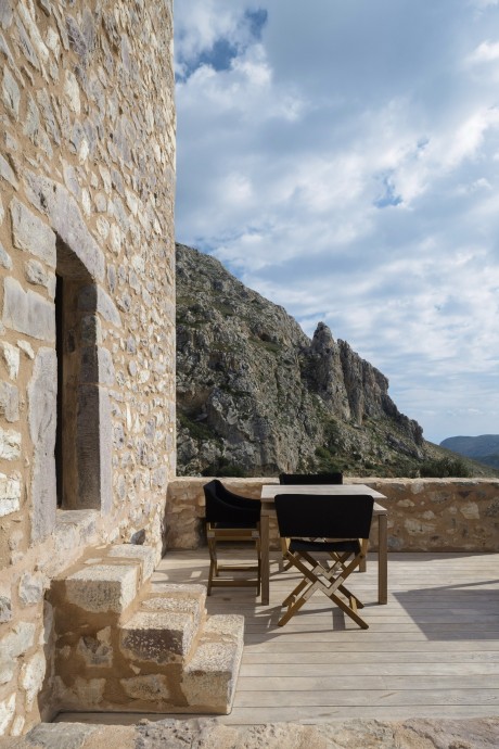 Tainaron Blue Retreat by Kostas Zouvelos - 12